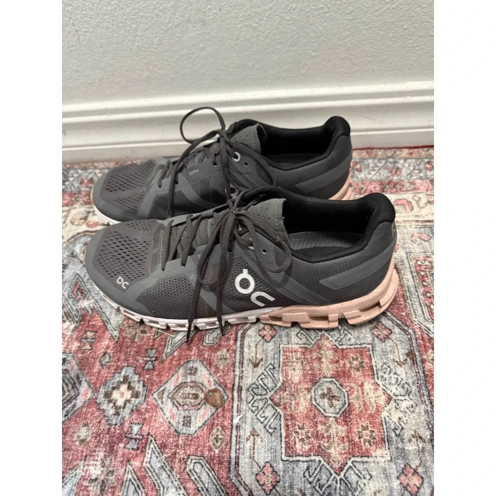 On Running Cloudswift Performance Running Shoes Gray Pink‎ Women's US 9